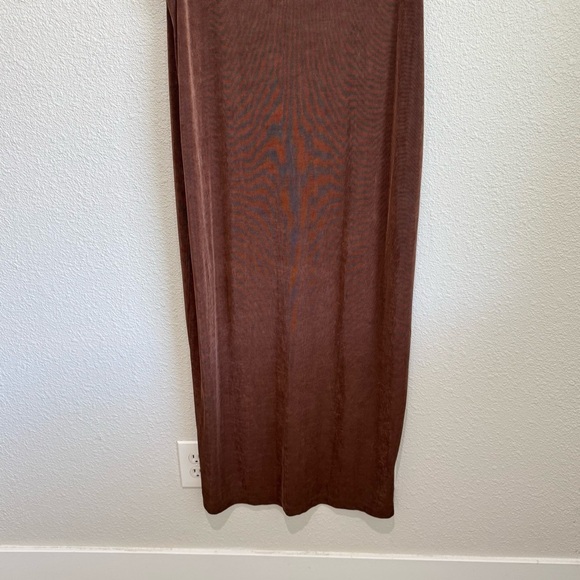 Vikki Vi Maxi Velvet Dress Size Size 1X Tank Dress Brown Travel Vacation Minimal - Picture 6 of 8